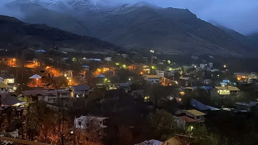 لواسان در شب