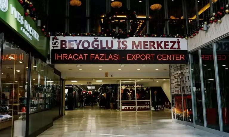 بیاوغلو ایش مرکزی (Beyoğlu İş Merkezi)