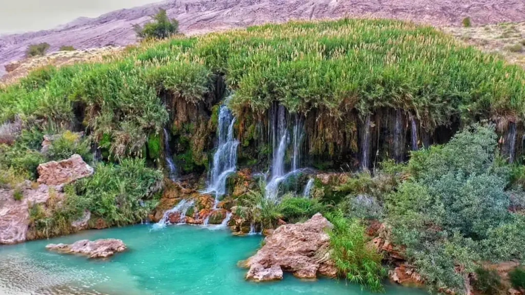 آبشار روستای قلات شیراز