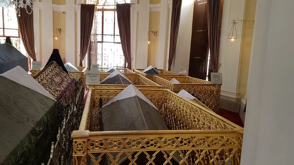تصویر آرامگاه سلطان سلیمان