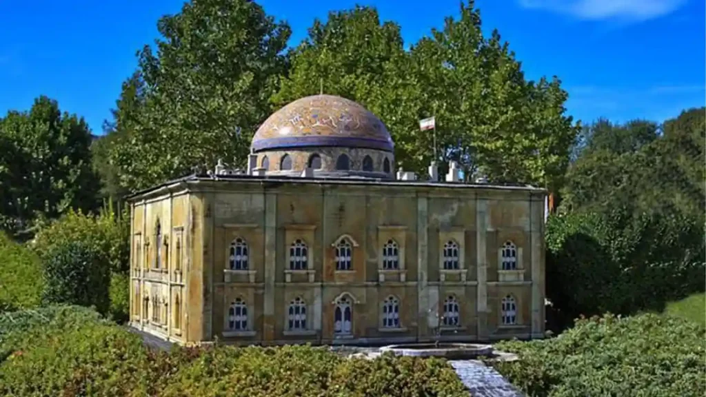 نمای کاخ مرمر