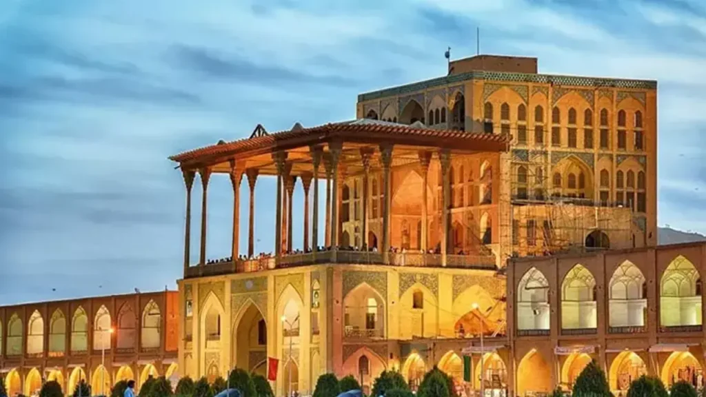 نمایی حیرت انگیز از میدان نقش جهان