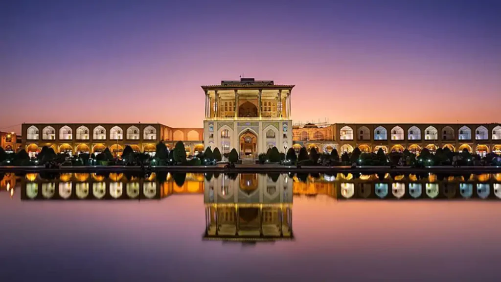 عمارت عالی قاپو