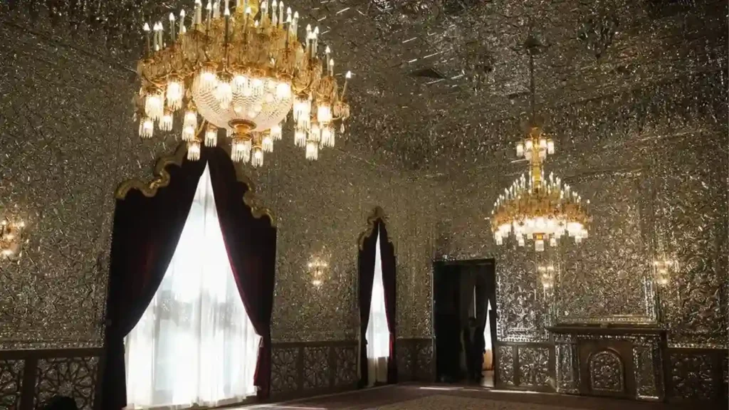 تالار آینه