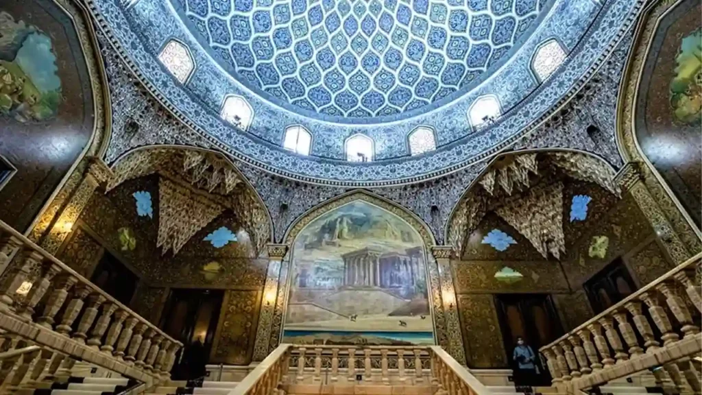 گنبد باشکوه کاخ مرمر