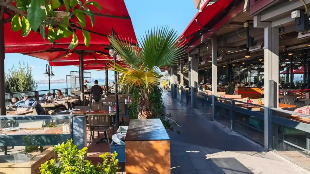 رستوران در فلوریا استانبول