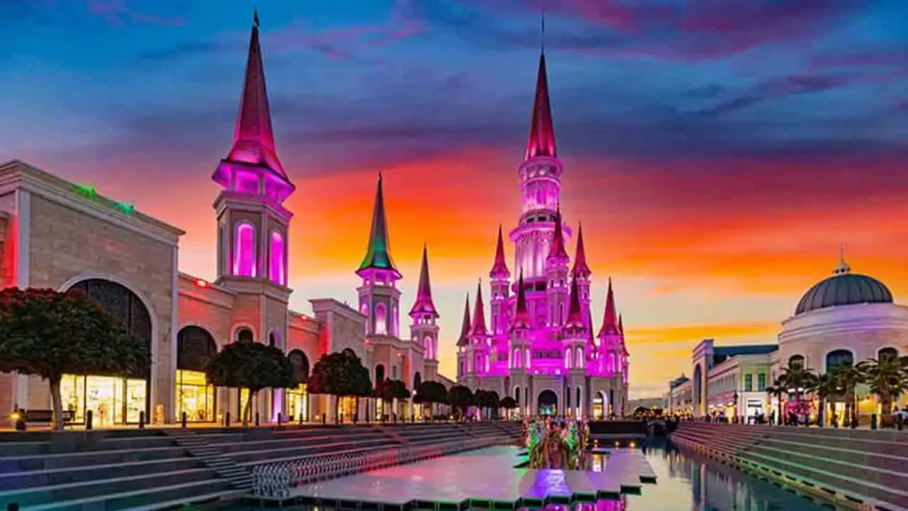  لند آو لجندز آنتالیا