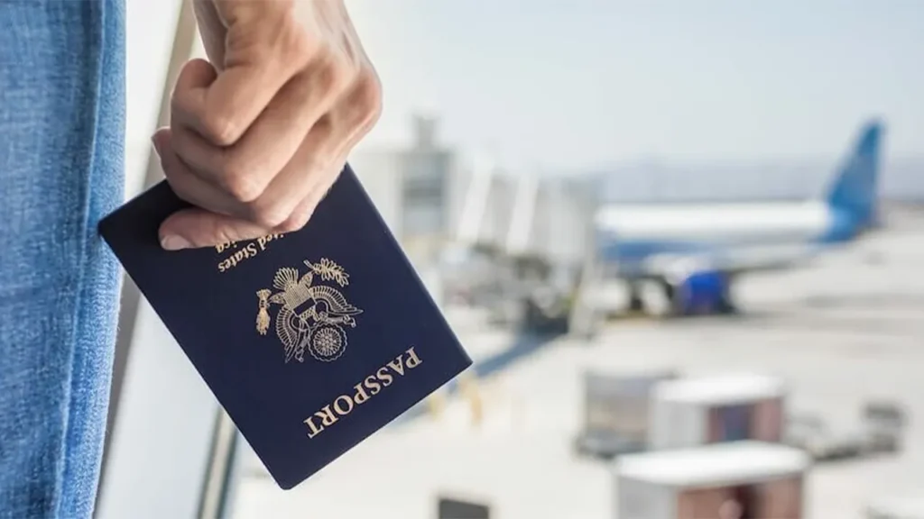 مراجعه به سفارت ایران جهت دریافت پاسپورت جدید