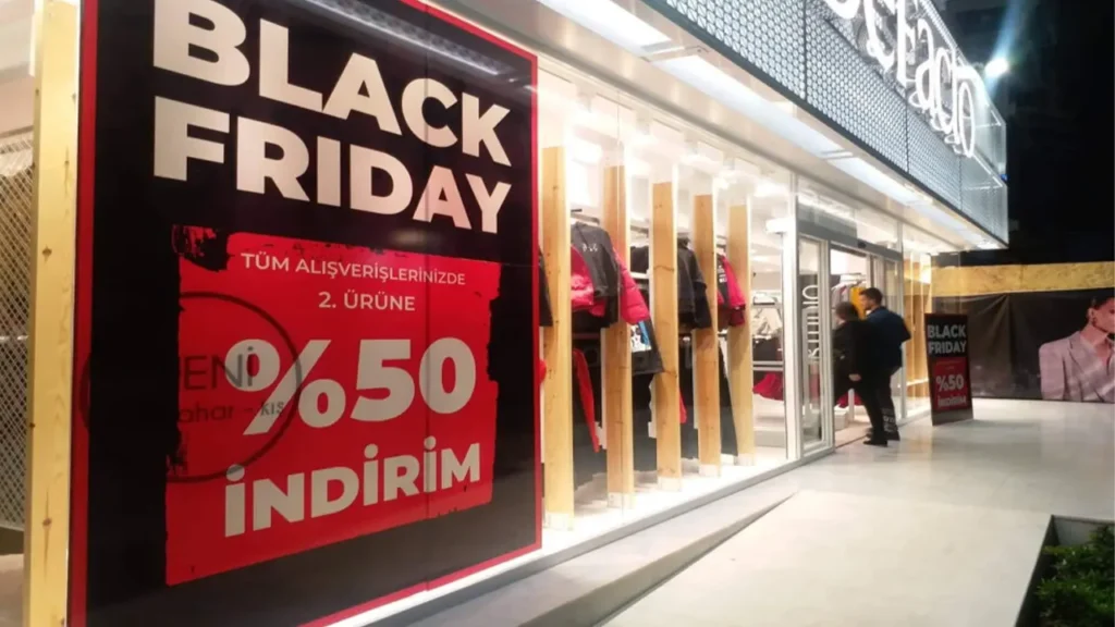 بلک فرایدی در استانبول