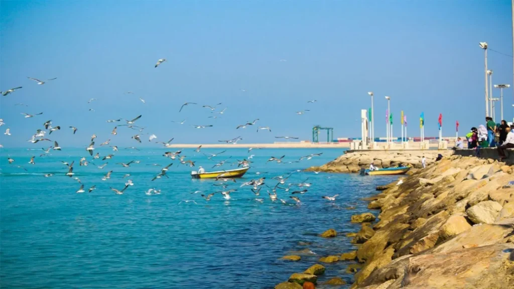 آب وهوای گرم و مرطوب بوشهر 
