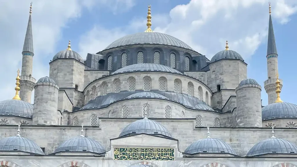 طراحی گنبدهای مسجد آبی