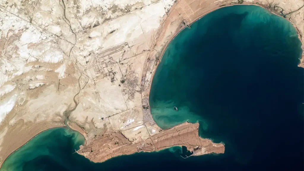 چالش های مکران