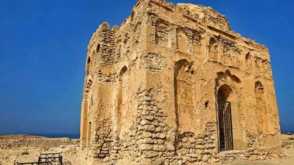 قلهات از جاهای تاریخی عمان