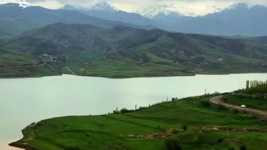 طبیعت طالقان در تابستان