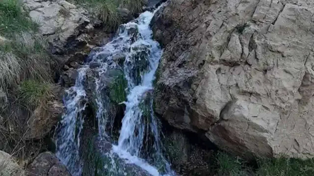 تنگه ادرشک یزد