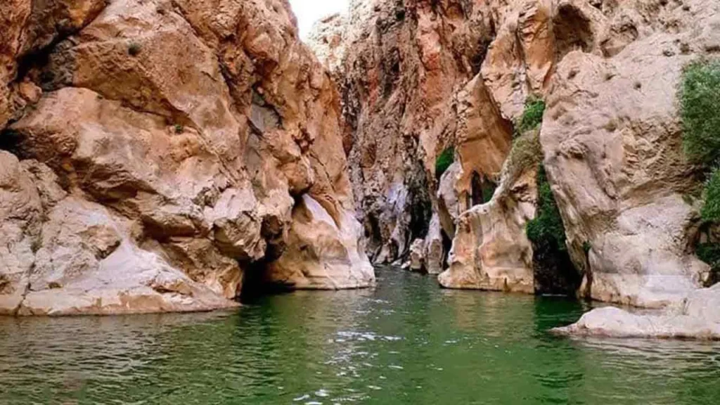 تنگه لی لی دورود
