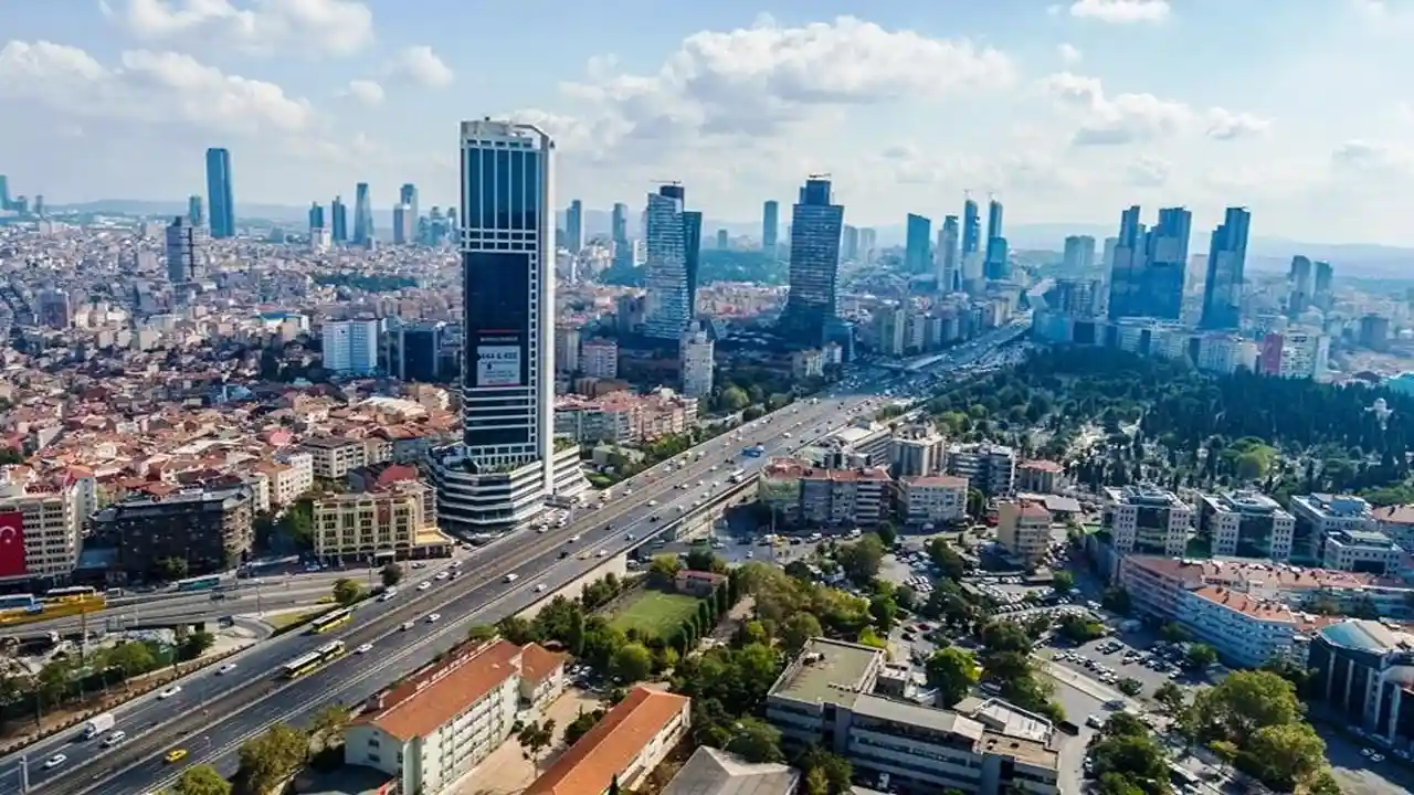 نمای شهری محله شیشلی استانبول