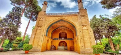منارجنبان اصفهان